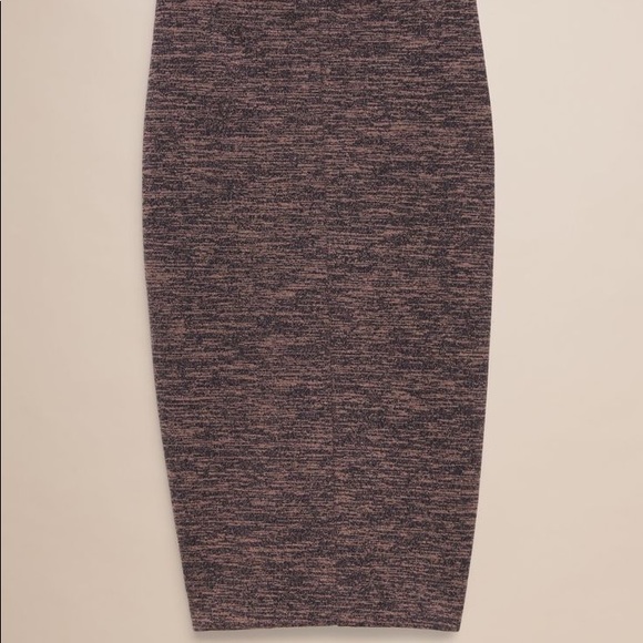 Aritzia Dresses & Skirts - Aritzia Heathered Midi Skirt w Slit